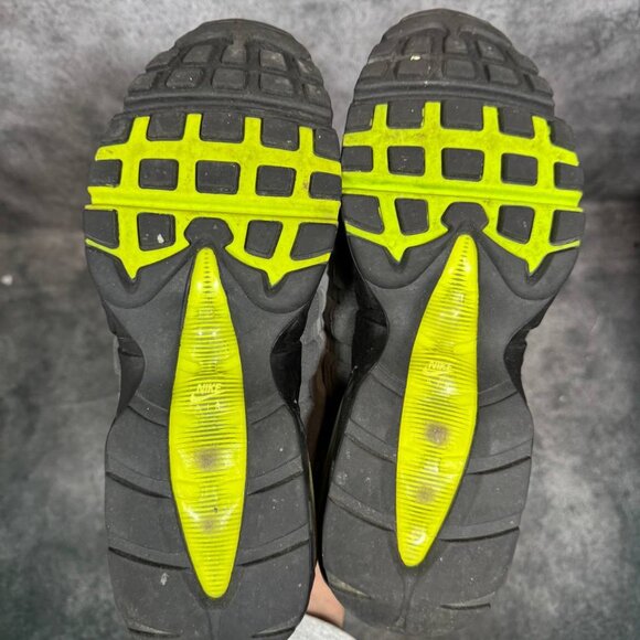 Size 8.5 | Nike Air Max 95 Neon No Box | Pre-Owned main image 6